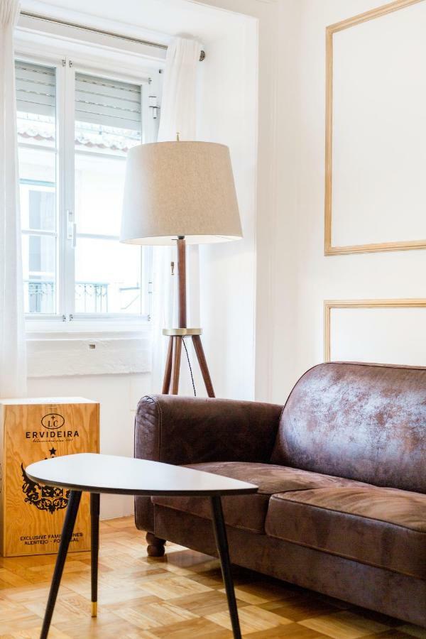 Your Place In Apartment